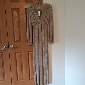 Elegant Gold Maxi Dress